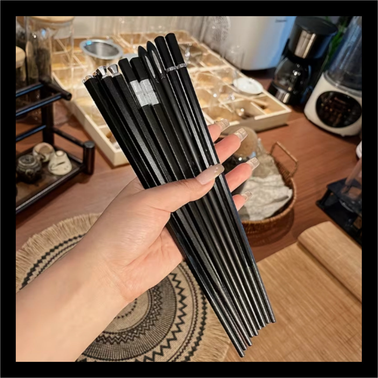 Chop Sticks - Black and Silver (5prs) ME024