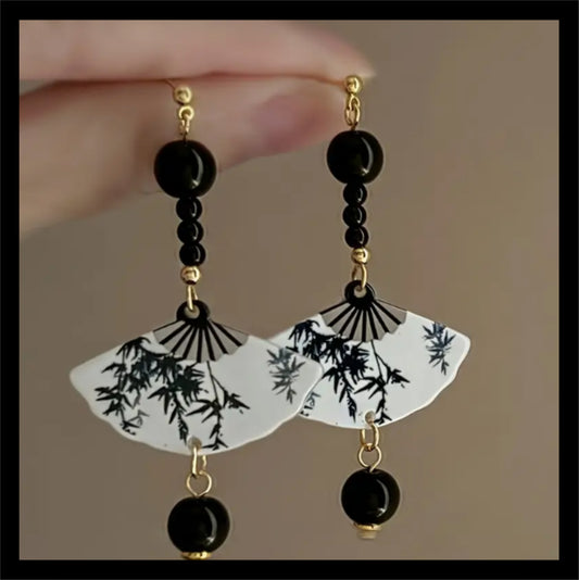 Fan Earrings MJ007